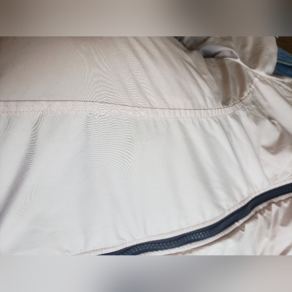 Girl's North Face Reversible Jacket 10/12 - Picture 11 of 13